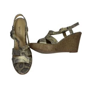 VANELi Gold Metallic Snakeskin Wedge Sandals 
Size 9 1/2